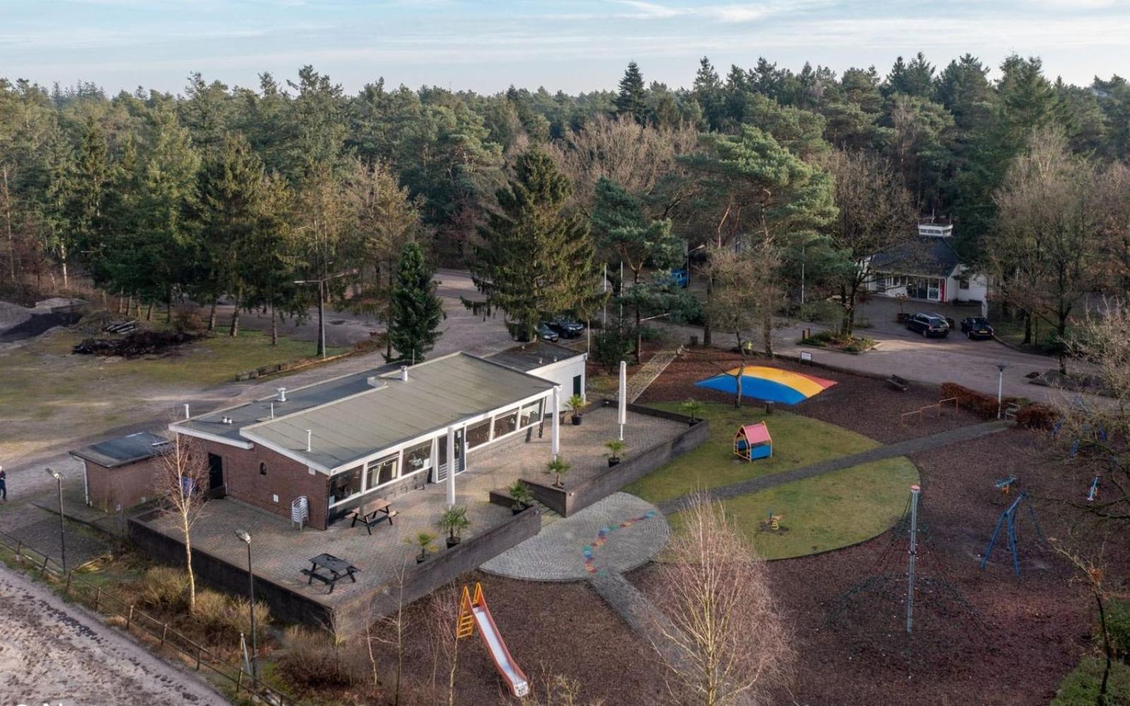Prachtig Chalet In De Bossen Nunspeet Eksteriør billede